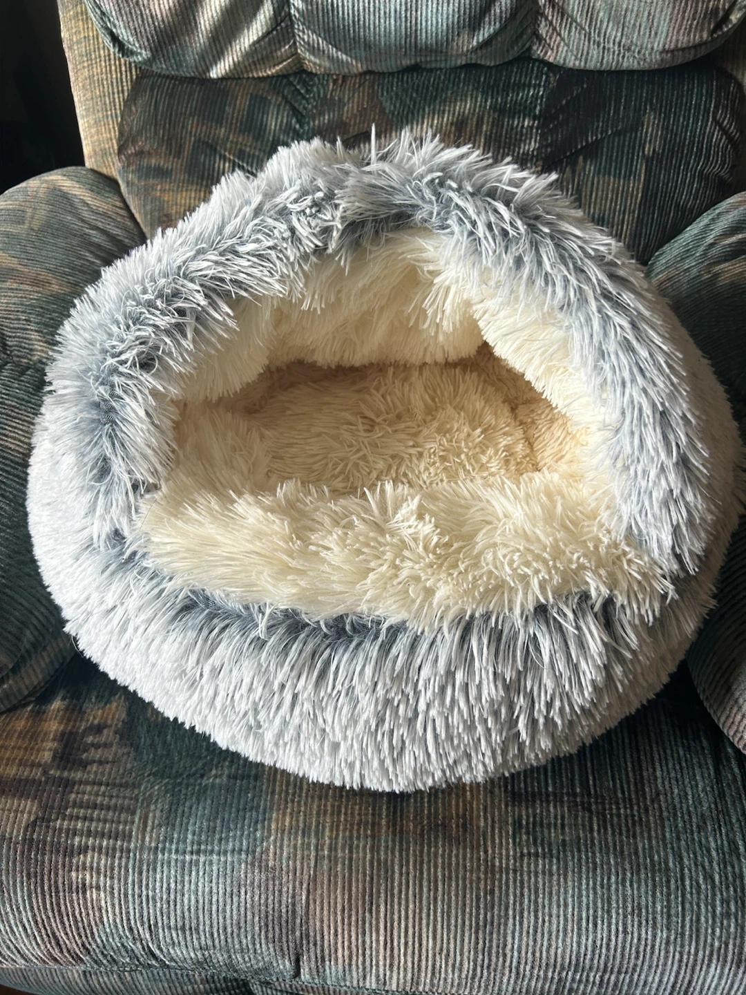 Fluffy Pet Bed