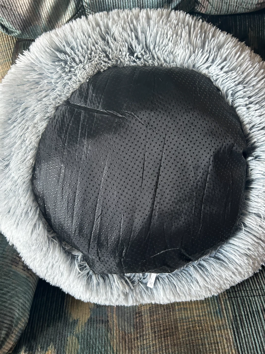 Fluffy Pet Bed - photo 3