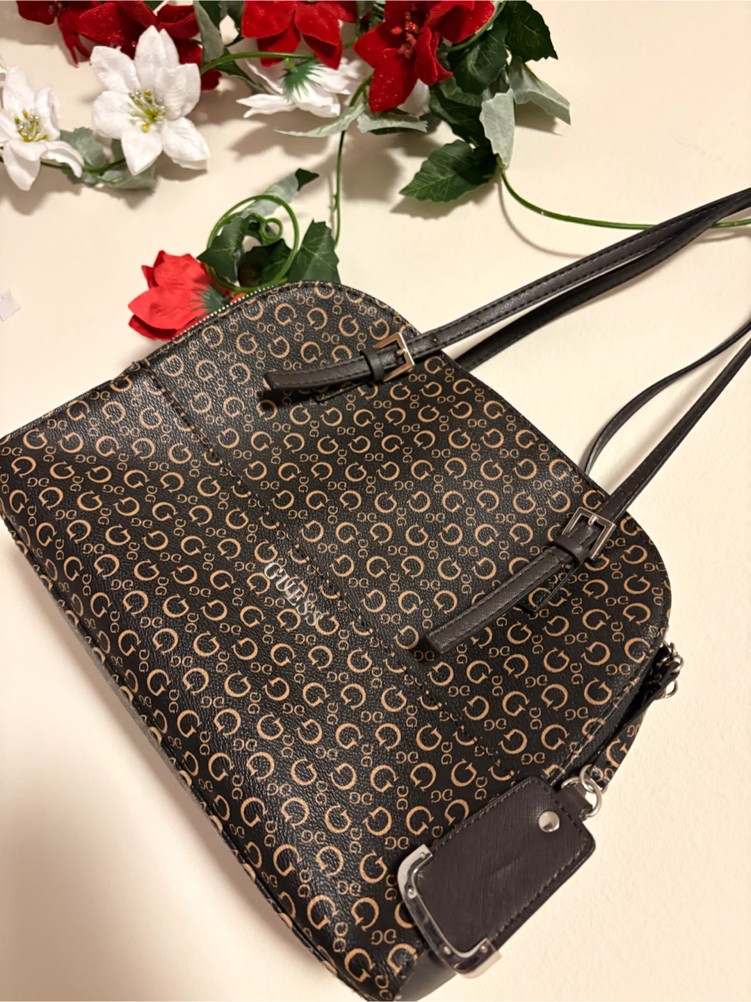 Guess Monogram Satchel Bag - photo 4