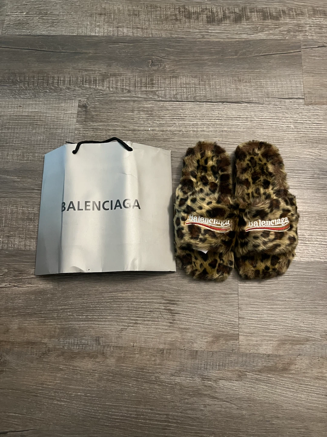 Balenciaga Leopard Print Furry Slides - photo 5