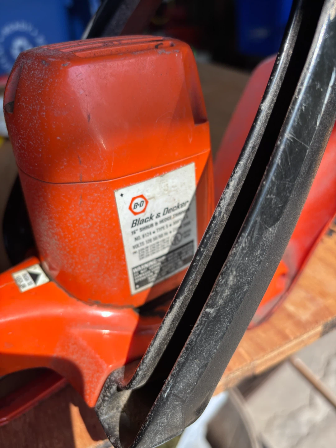 Black & Decker Electric Hedge Trimmer - photo 2