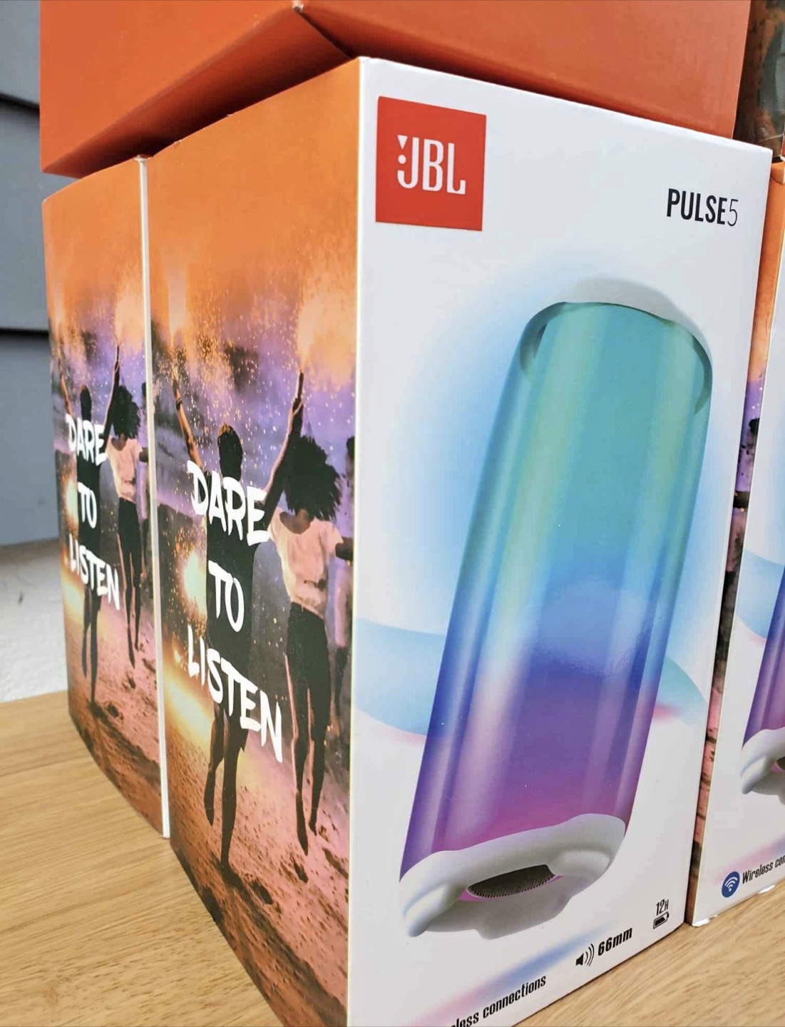 NEW JBL Pulse 5! - photo 2