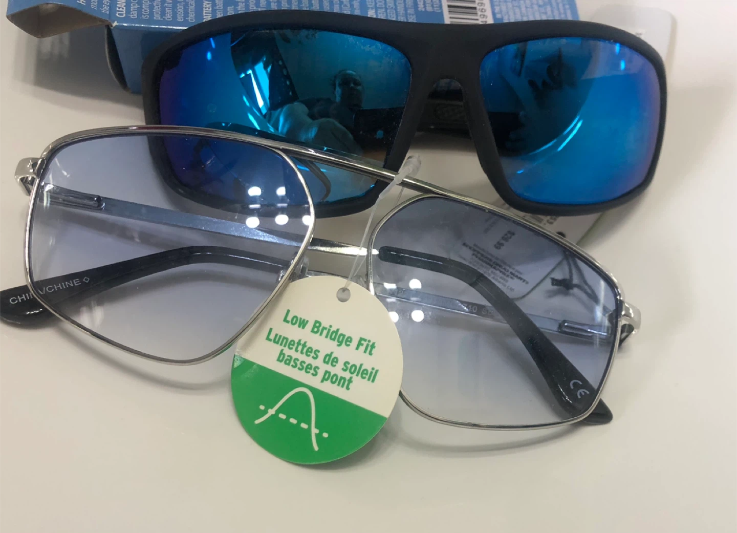 NEW Polarized Sunglasses - Black Frame & Avaitors
