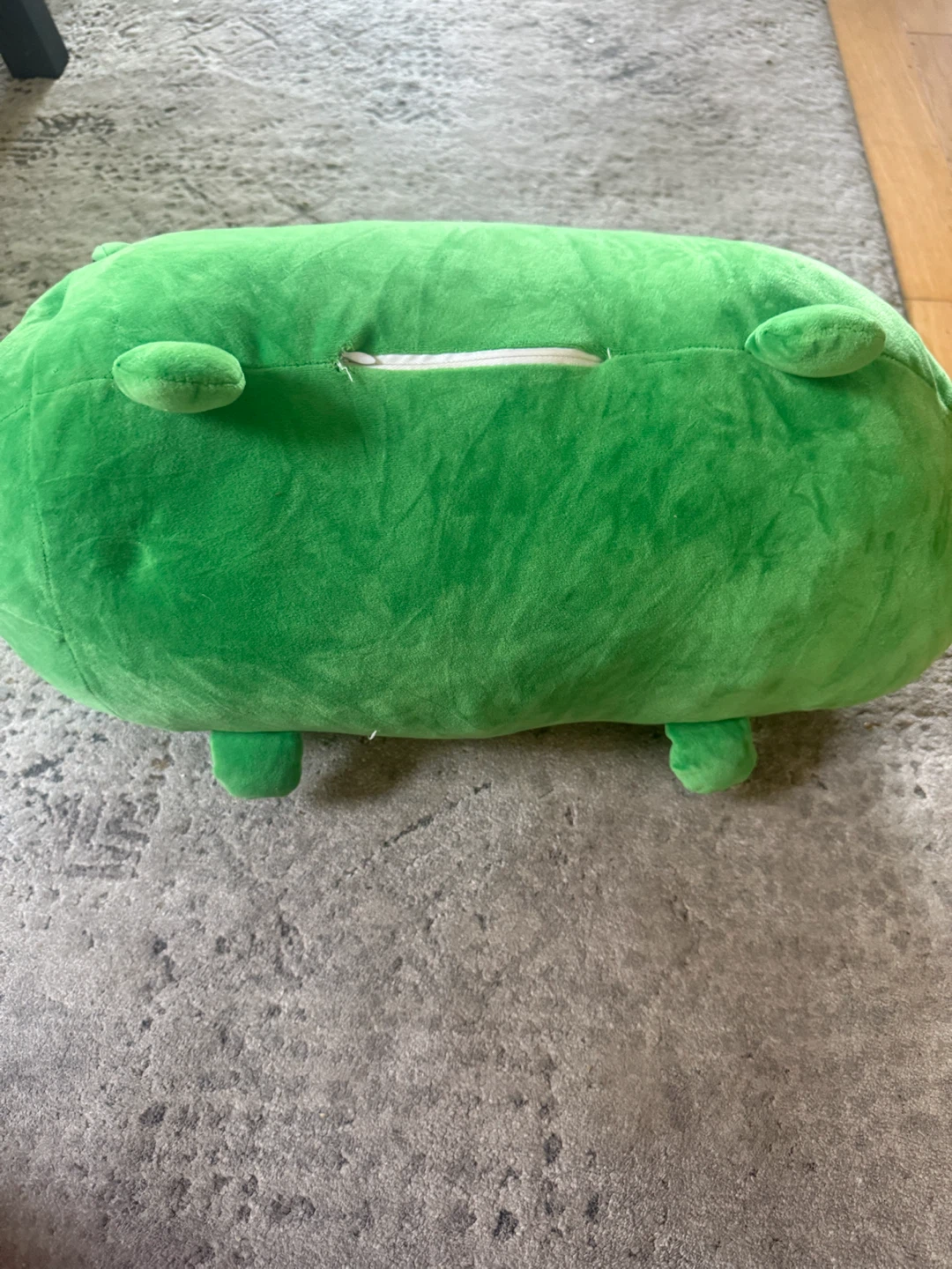 Large Green Frog Plushie - photo 3