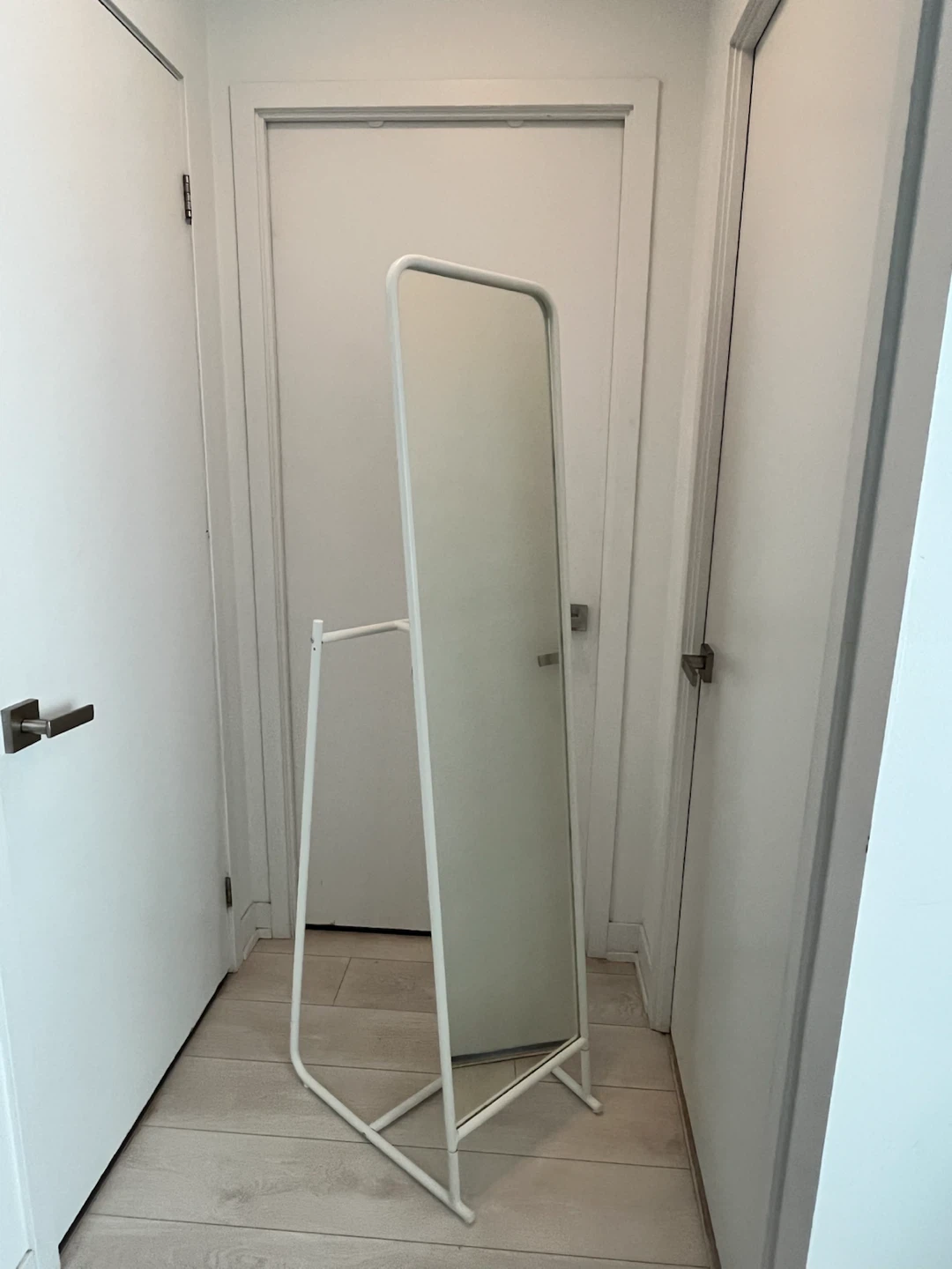 KNAPPER Standing Mirror - White 48x160 cm