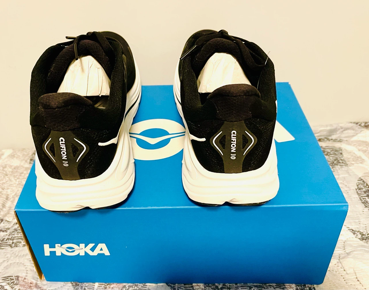 Hoka Clifton 10 Black Running Shoes - photo 4