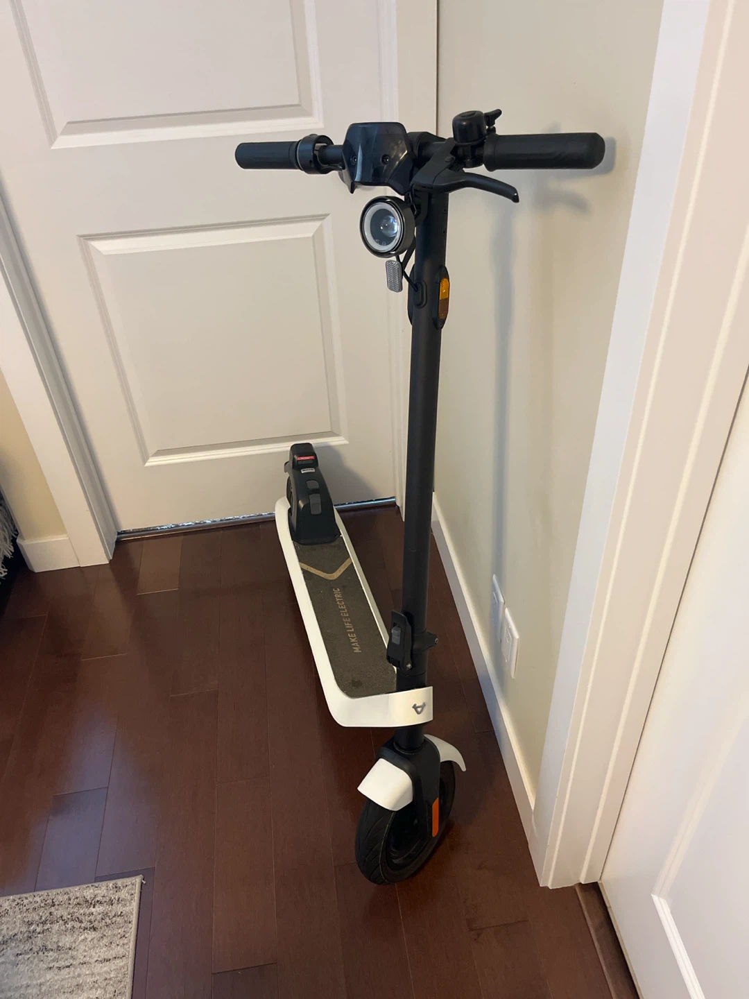MAKE LIFE ELECTRIC Scooter