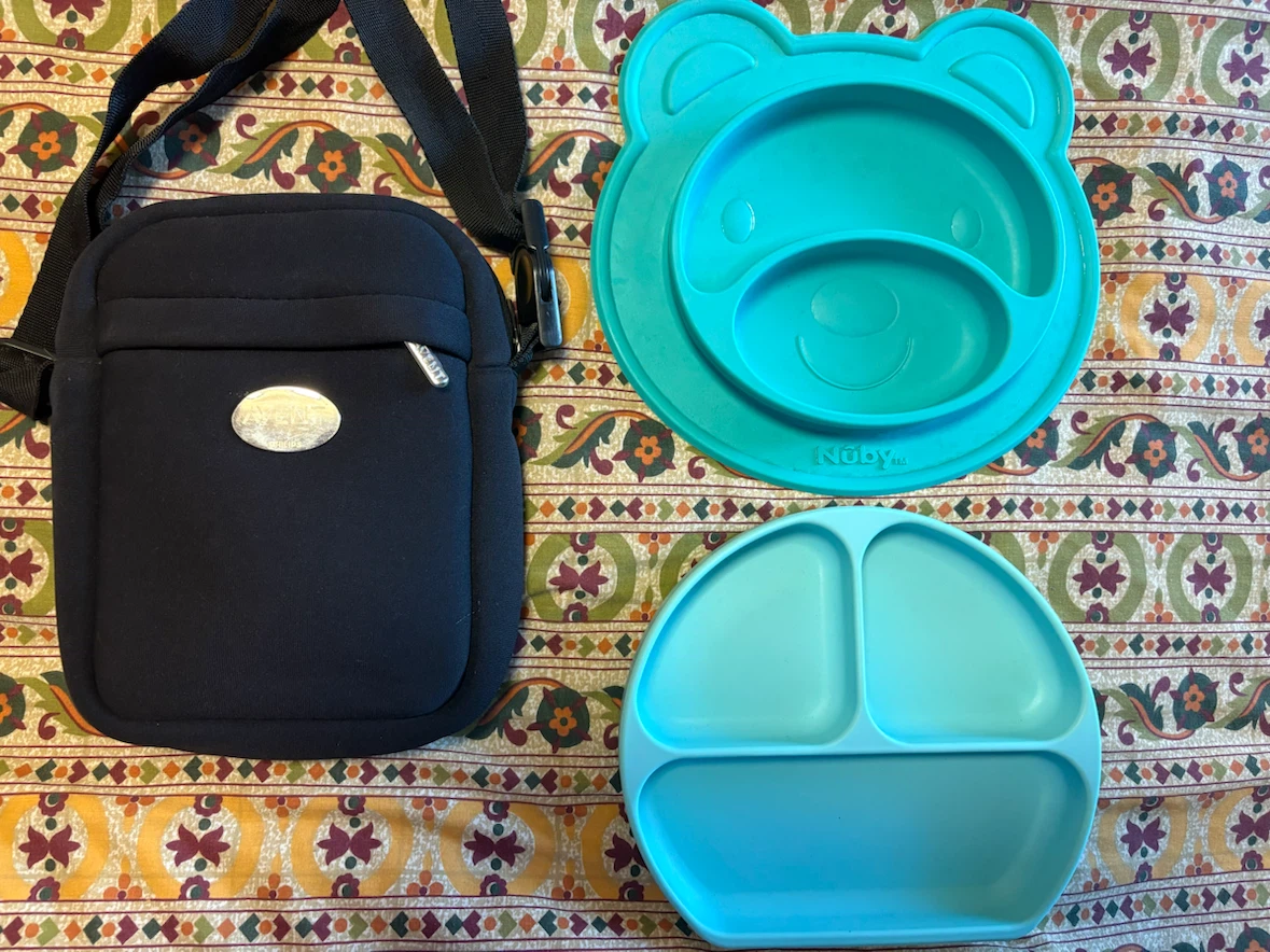 Philips Avent Baby Bag and Nuby Plates
