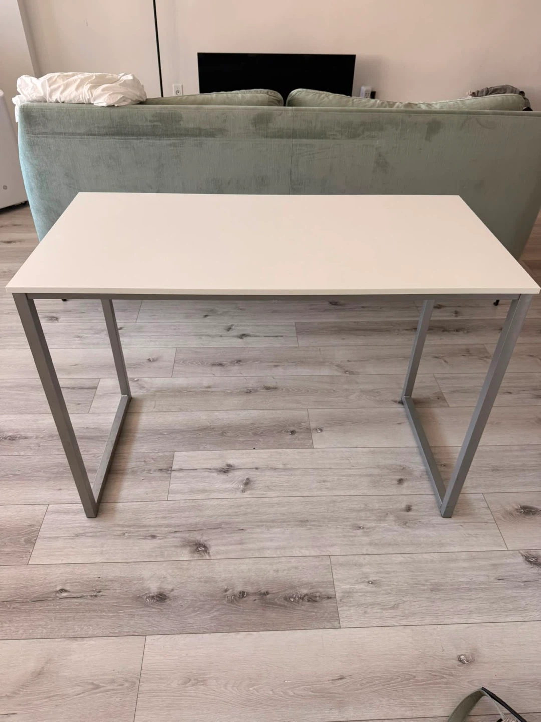 White Desk with Metal Frame - photo 2