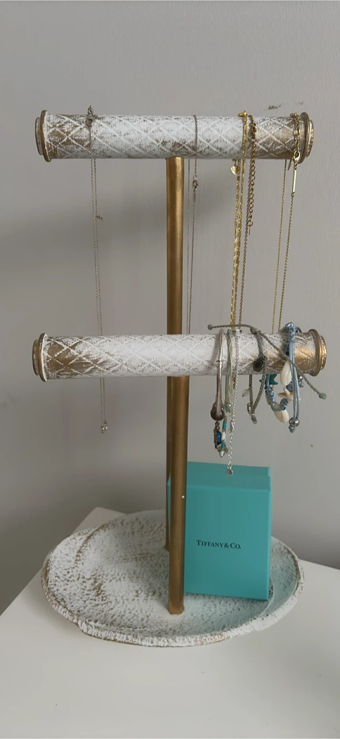 Two-Tiered Jewellery Stand - photo 2
