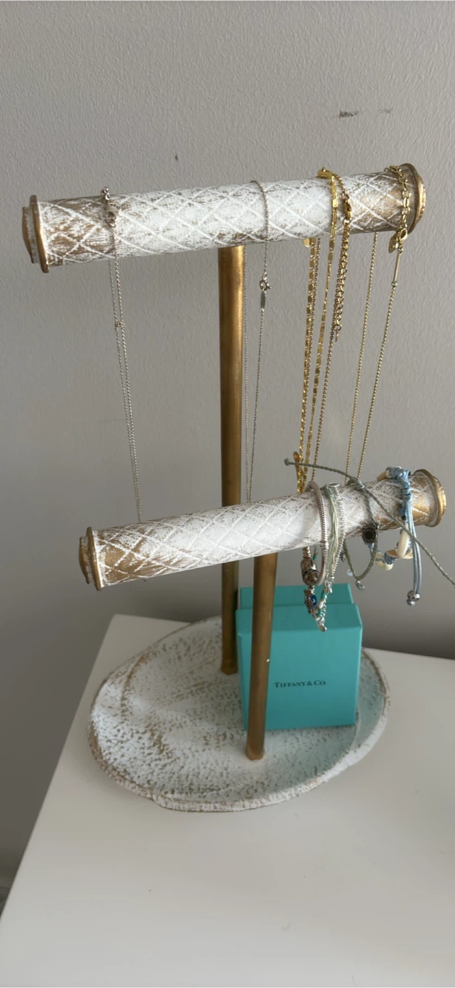 Two-Tiered Jewellery Stand - photo 3