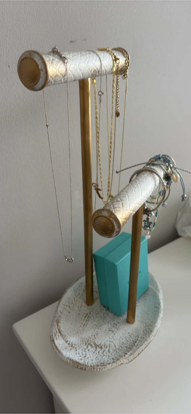Two-Tiered Jewellery Stand - photo 4
