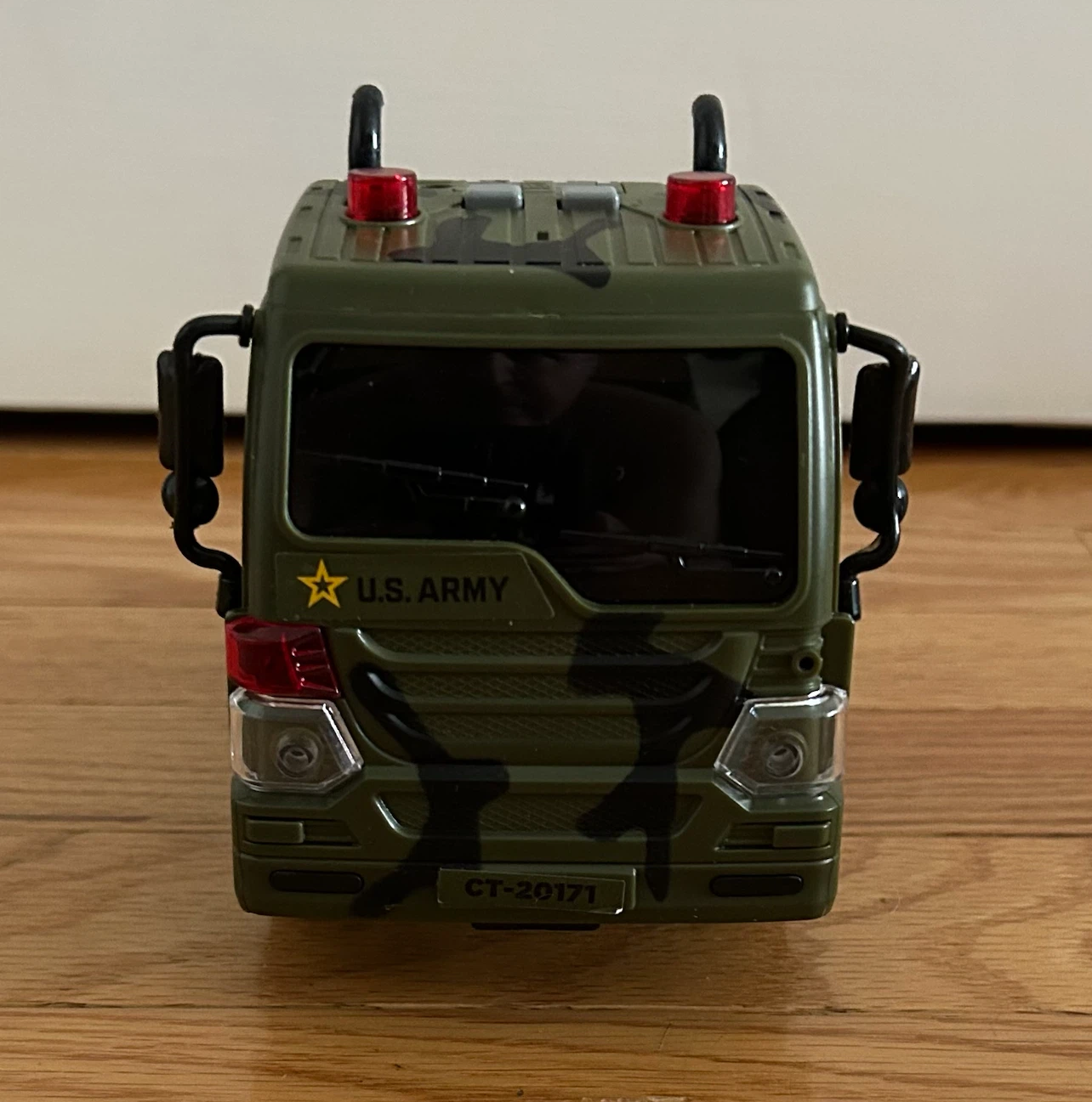 U.S. Army Toy Truck - photo 2
