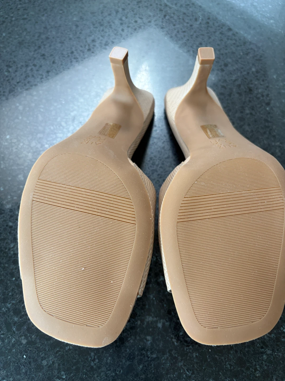 Ladies shoes - photo 3