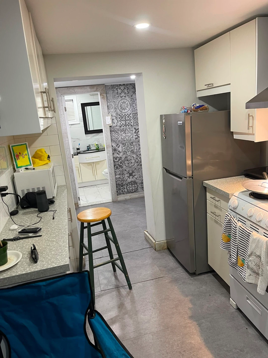 Huge room in basement for rent (Lawrence) - photo 4