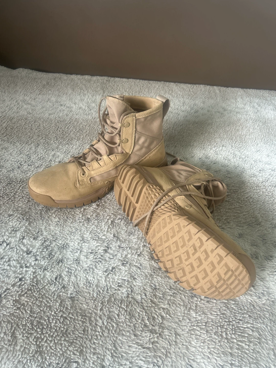 Nike Combat Boots Tan Size 9.5 - photo 3