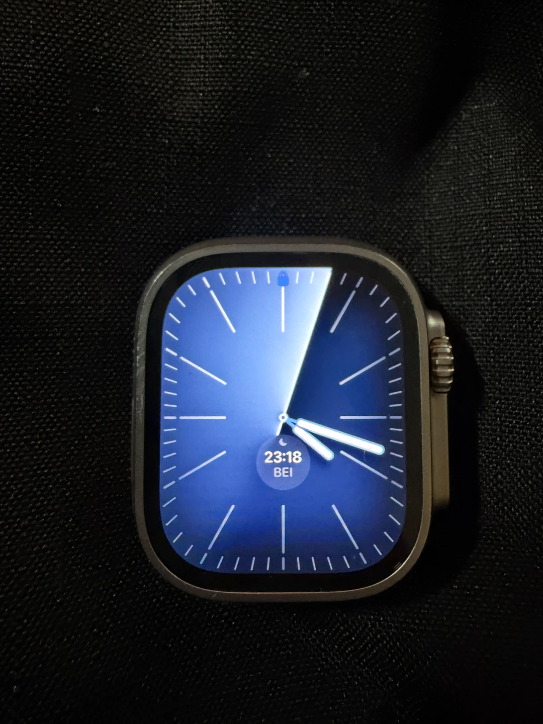 Apple Watch Ultra GPS + Cellular, 49mm Titanium Case