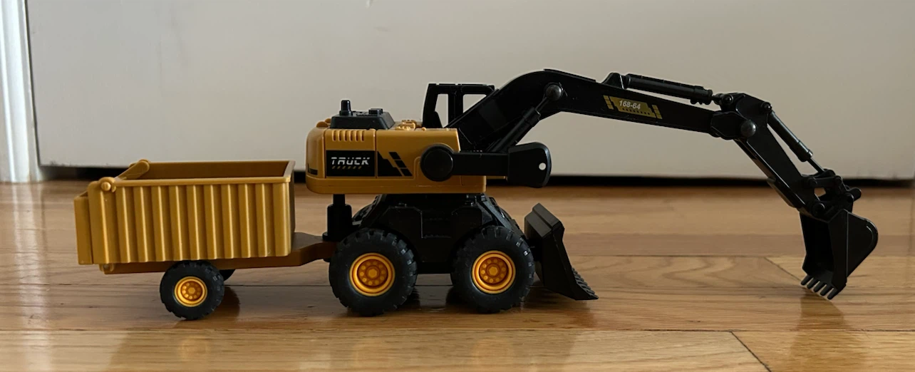 Yellow and Black Excavator Toy with Trailer - photo 4