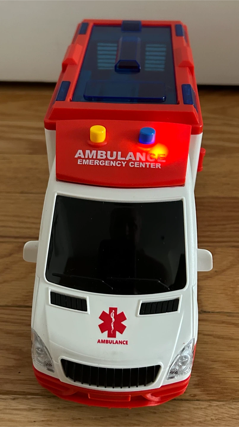 Toy Ambulance Emergency Center