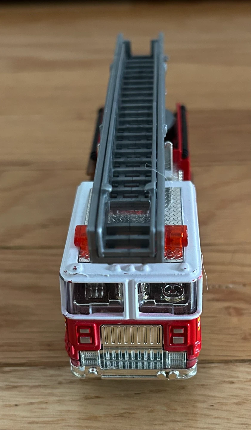 New York Fire Truck Toy Ladder Truck - photo 2