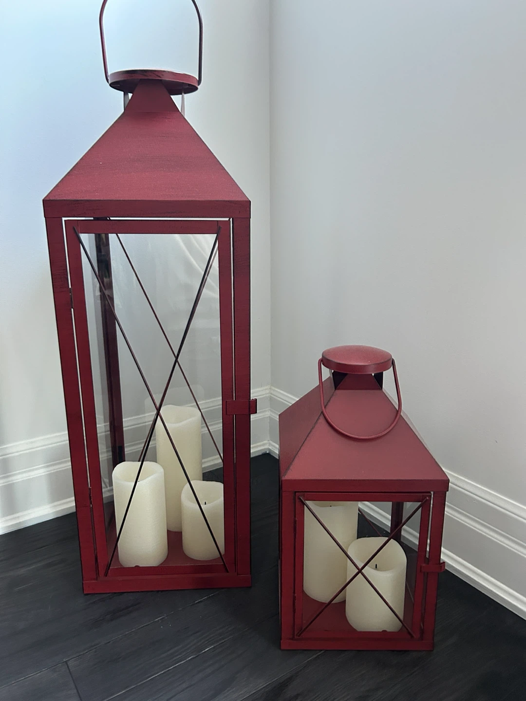Set of 2 Red Metal Lanterns with Candles - photo 2