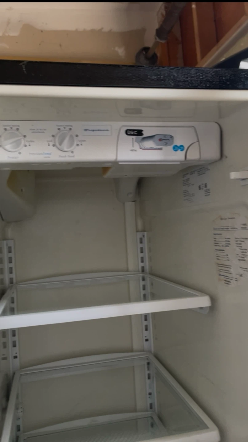 Frigidaire Side-by-Side Refrigerator - photo 3