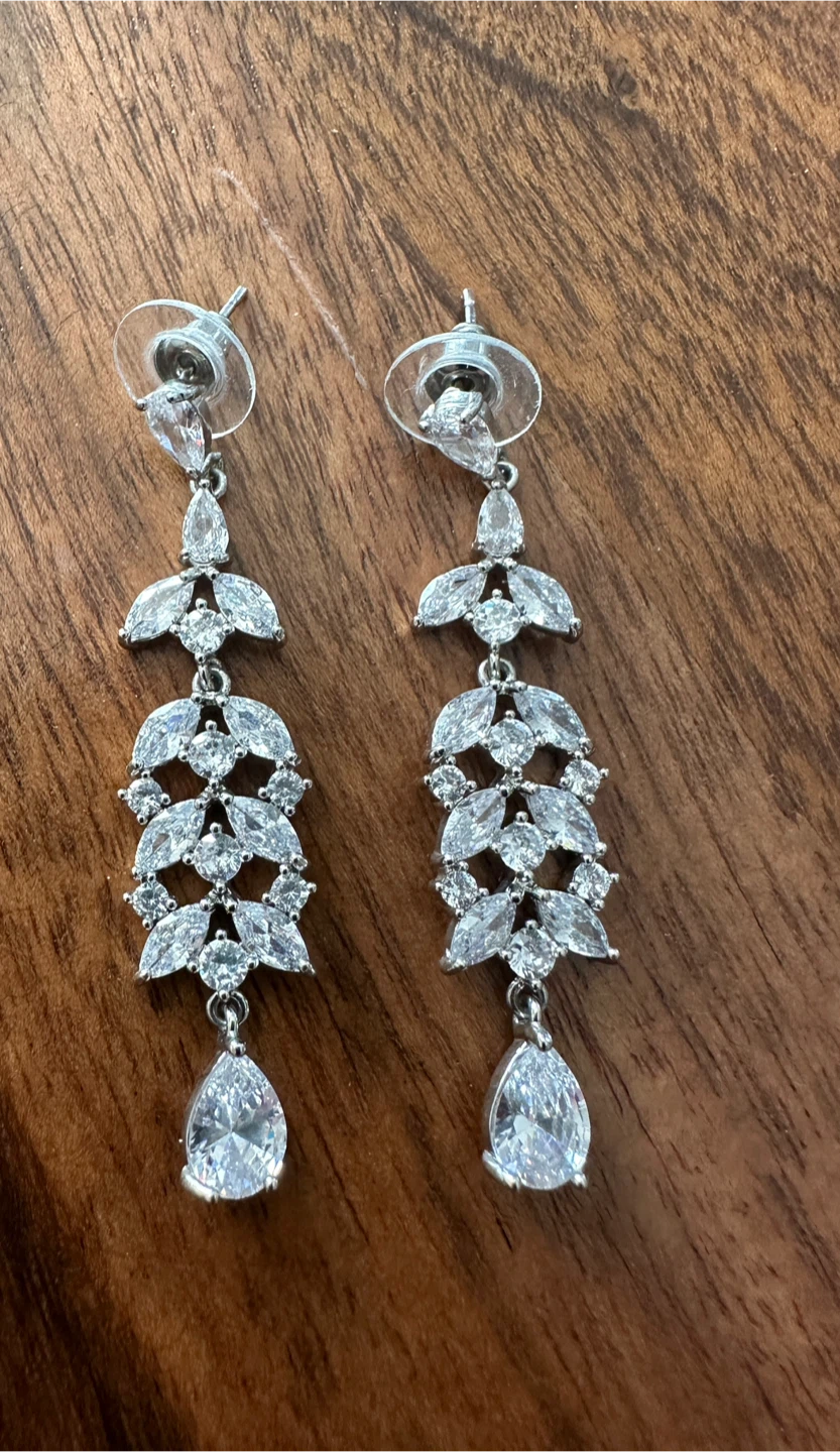 Teardrop Dangle Earrings