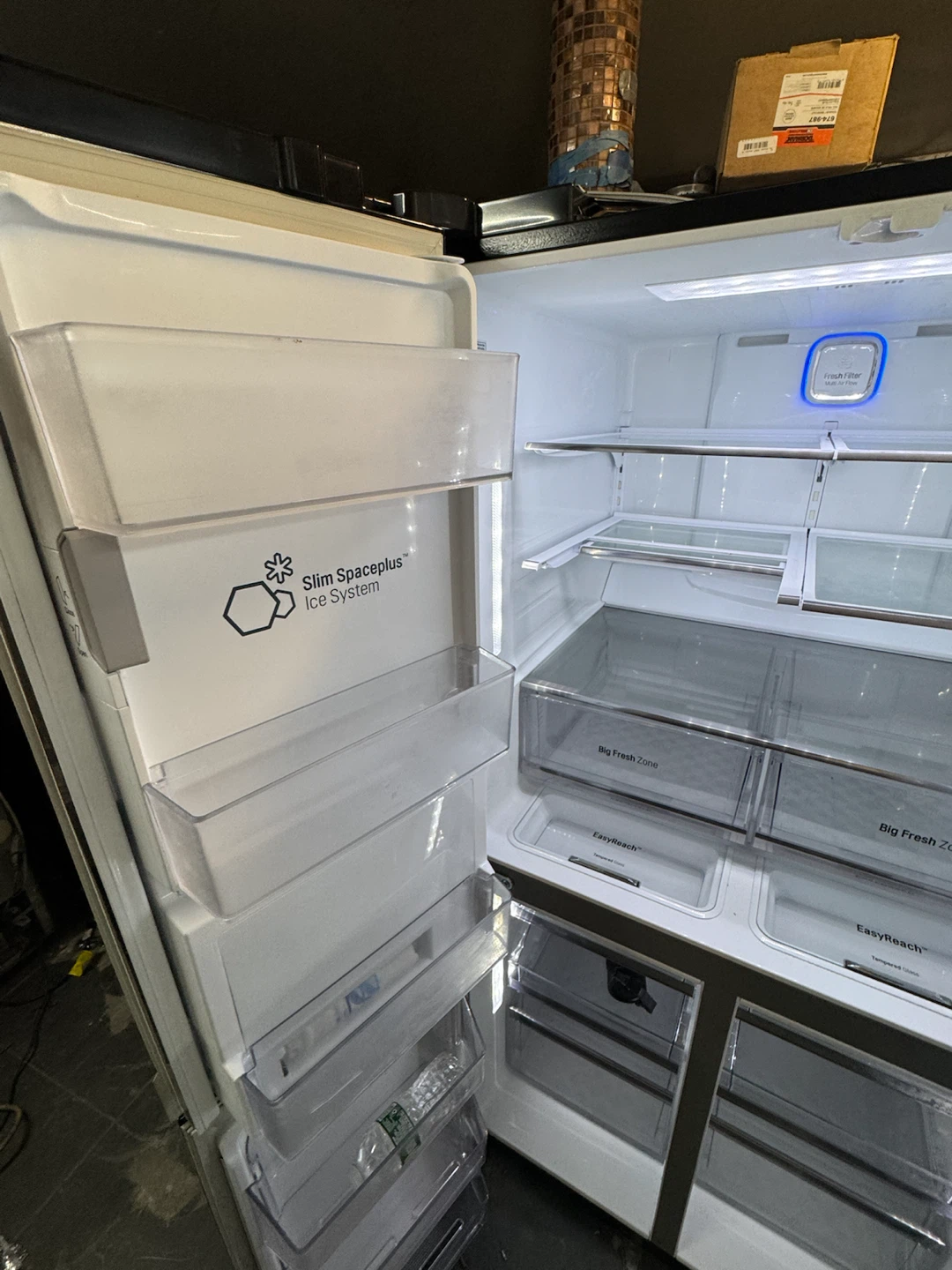 LG 4-Door French Door Refrigerator with Craft Ice - photo 2