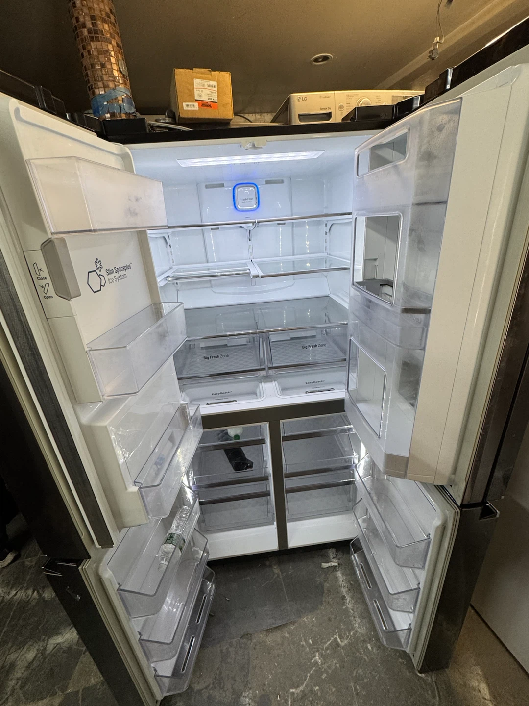 LG 4-Door French Door Refrigerator with Craft Ice - photo 4