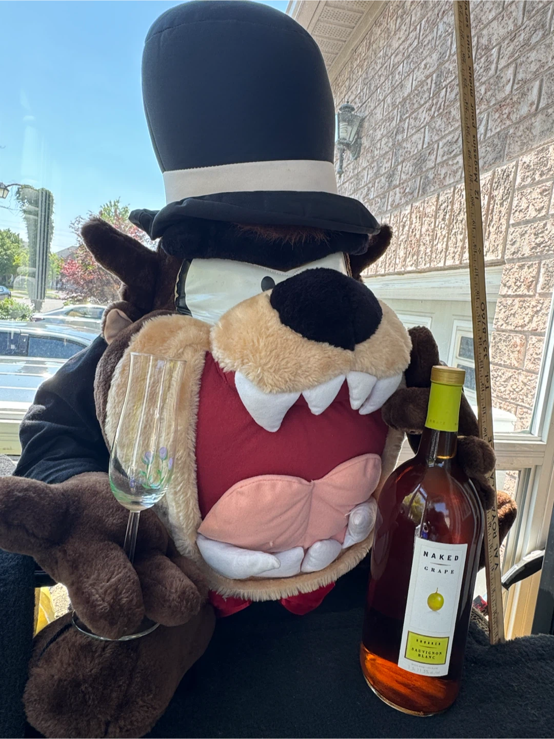 Gigantic RARE Tasmanian Devil (“TAZ”) Wedding Groom 36” Plush - photo 2