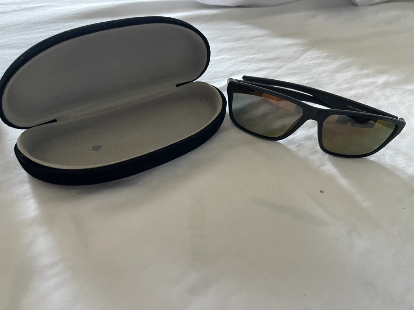 Sun Dog Sunglasses with Case - photo 3