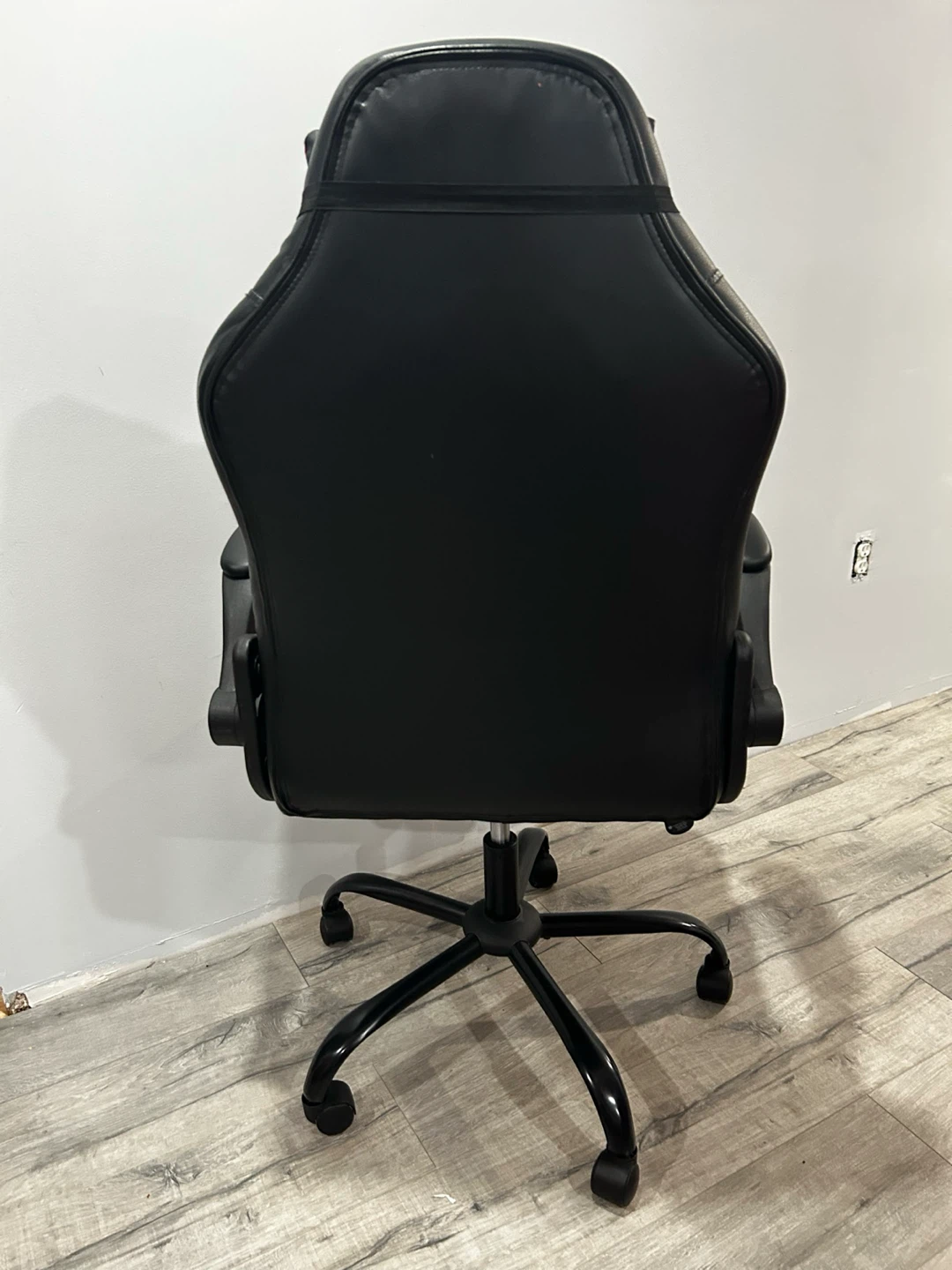 Gaming chair - photo 2