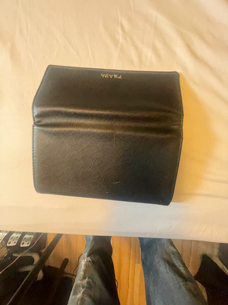 Prada Black Leather Wallet - photo 3