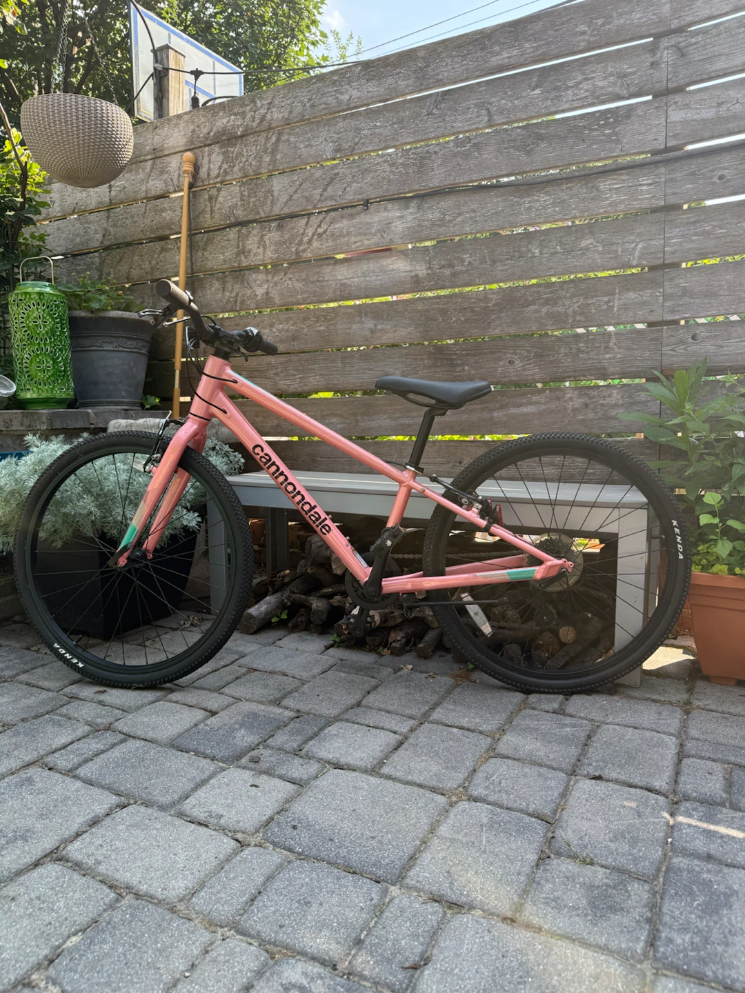 Cannondale Kids QUICK Mountain Bike - Pink