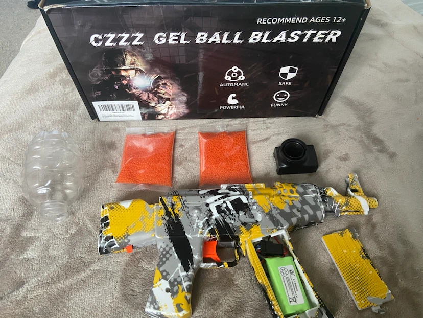 Fast shooting gel blaster - photo 3