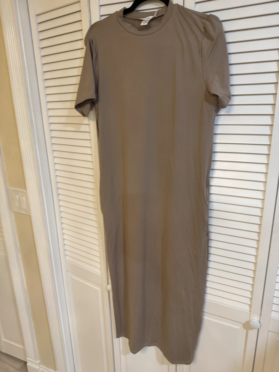 Capella Maxi  T-Shirt Dress - Taupe - Size M