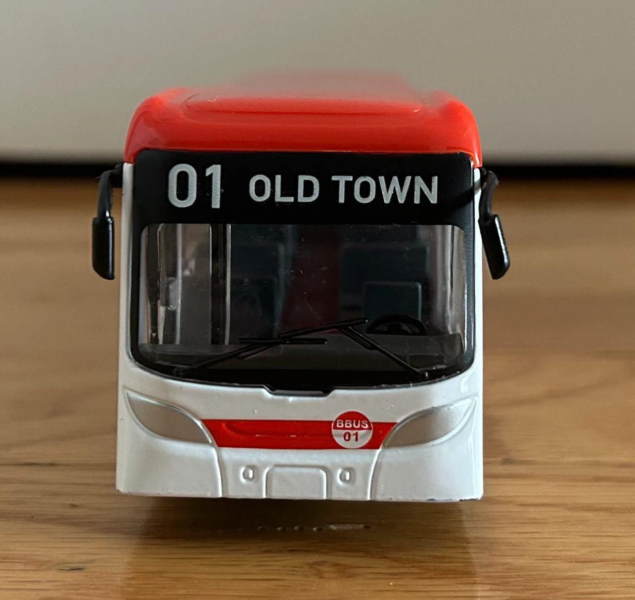 BBUS Old Town Bus Toy Model - photo 4