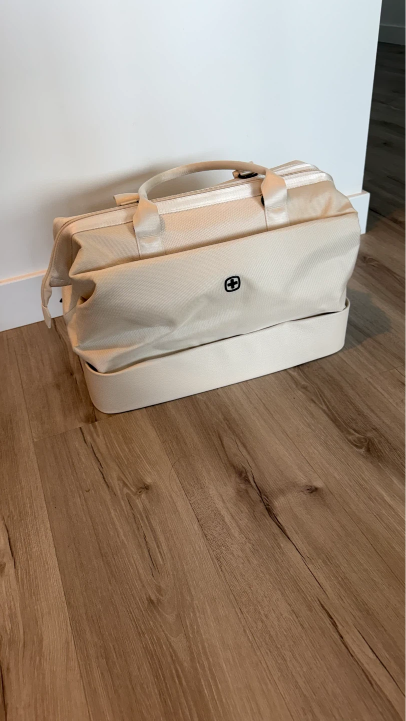 SWISS GEAR LUGGAGE TOTE BAG