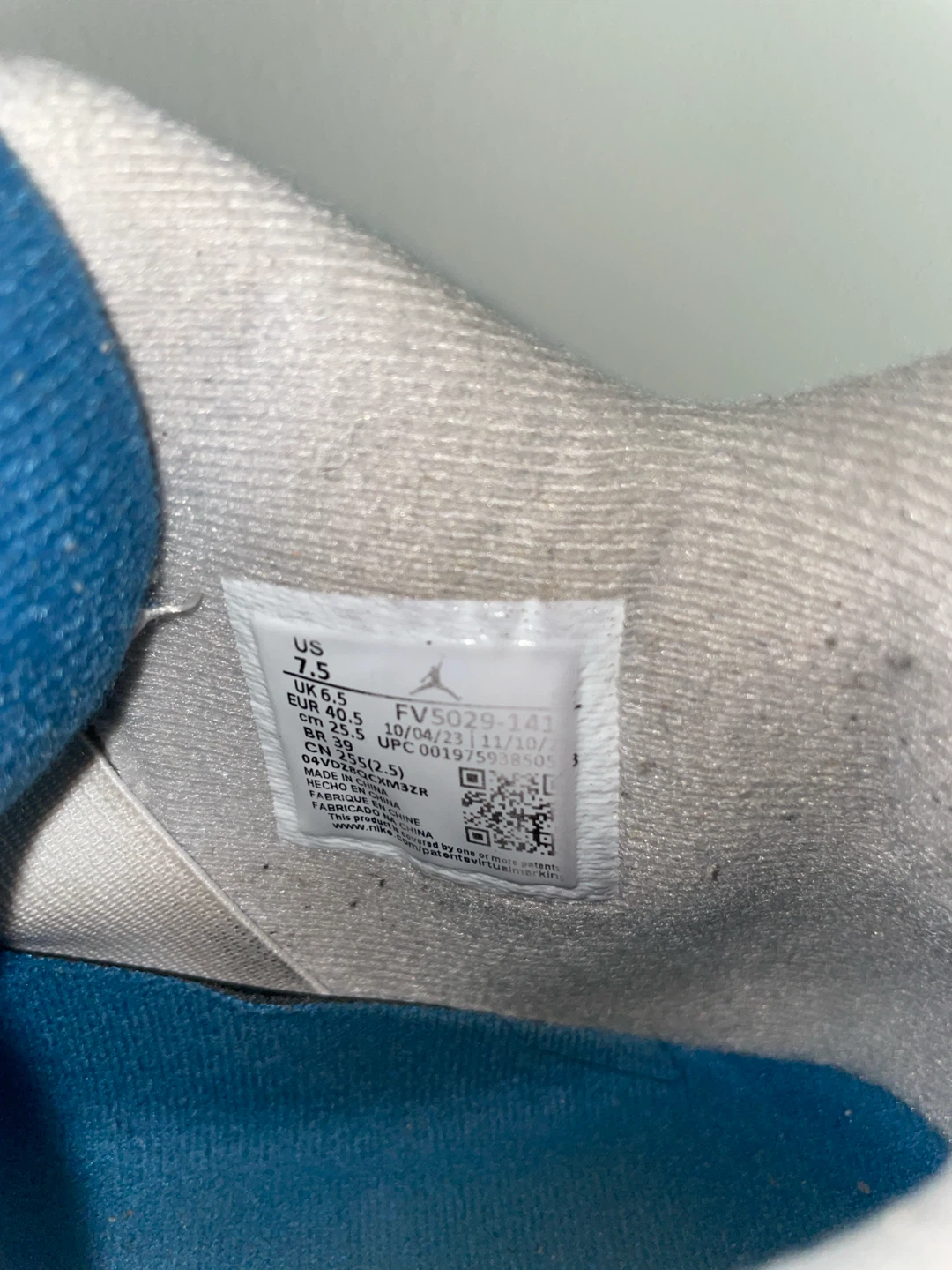 size 7.5 Jordan 4 Retro 'Military Blue' 2010 - photo 4