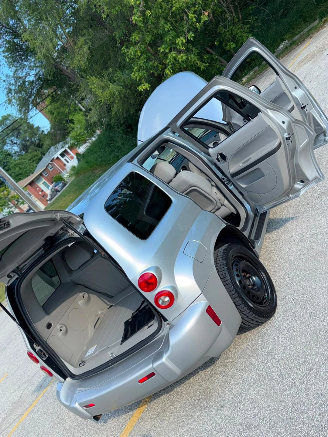Silver Chevrolet HHR - photo 4