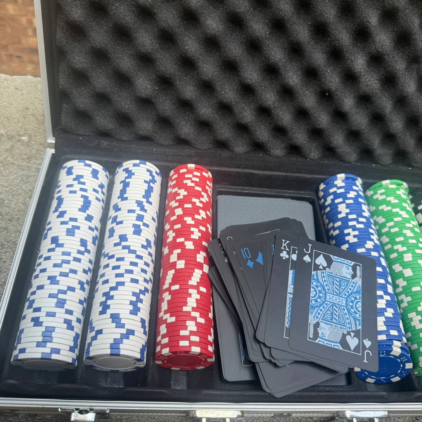 Poker Chip Set with Case - photo 5