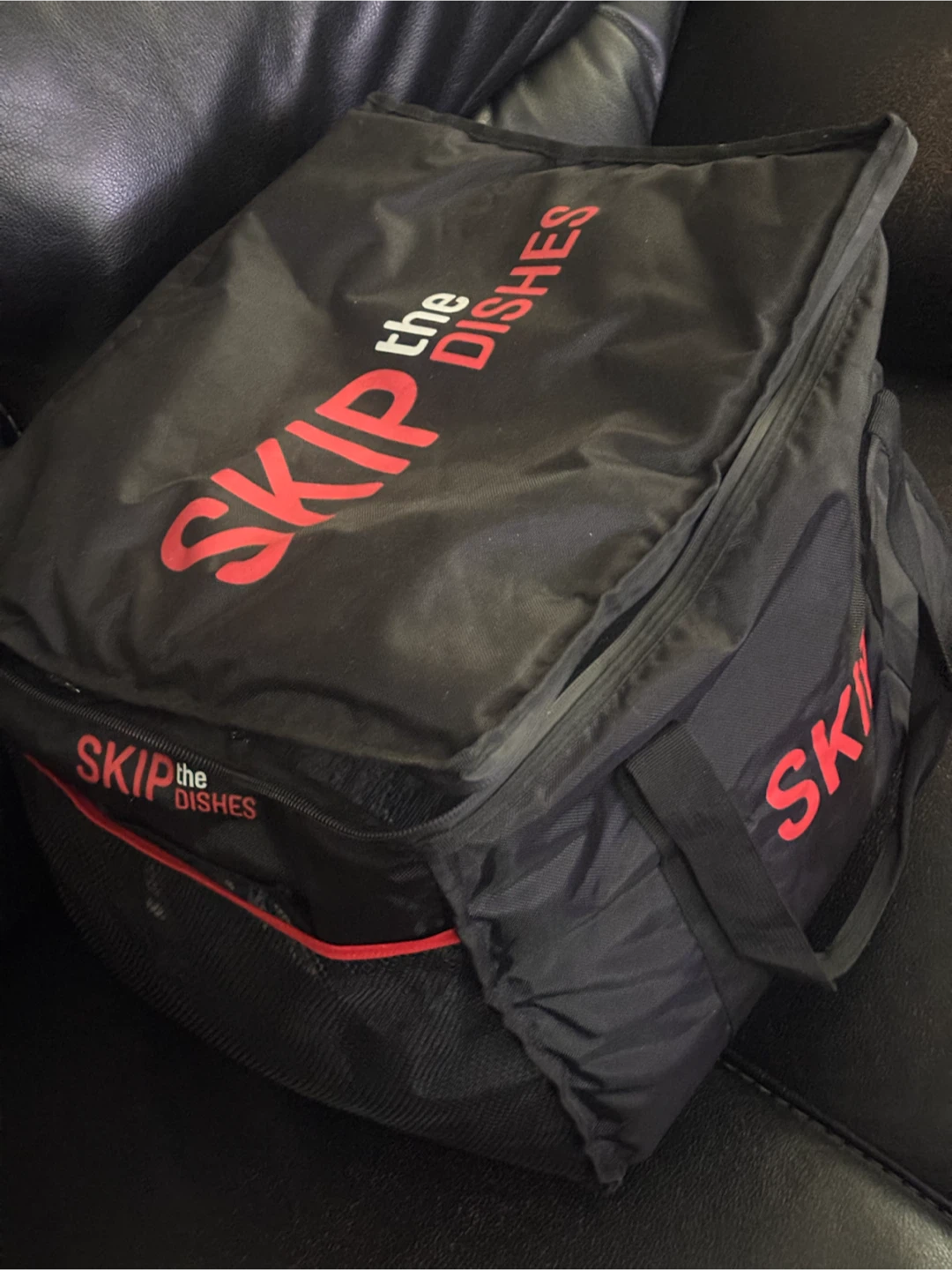 SkipTheDishes Insulated Delivery Bag