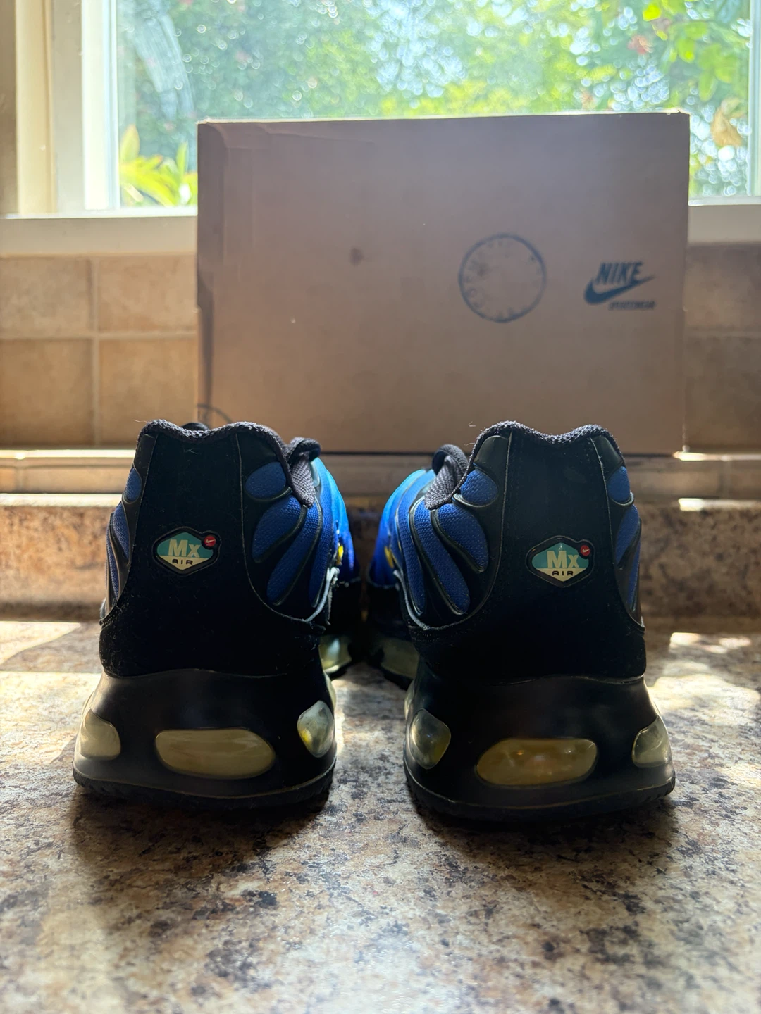 Nike Air Max TN Men's Running Shoes - photo 2