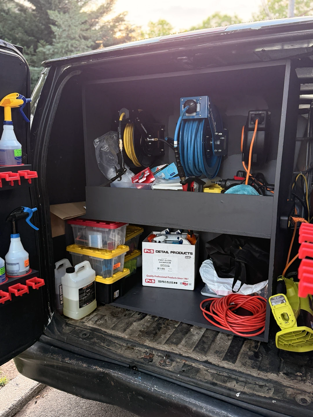 Detailing Van