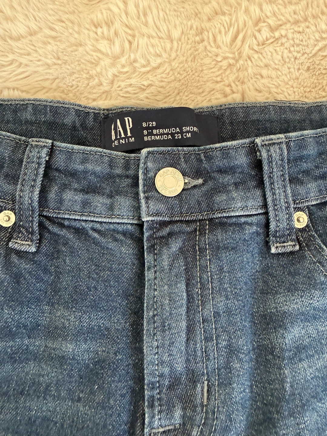 GAP 9" Bermuda Shorts - photo 3