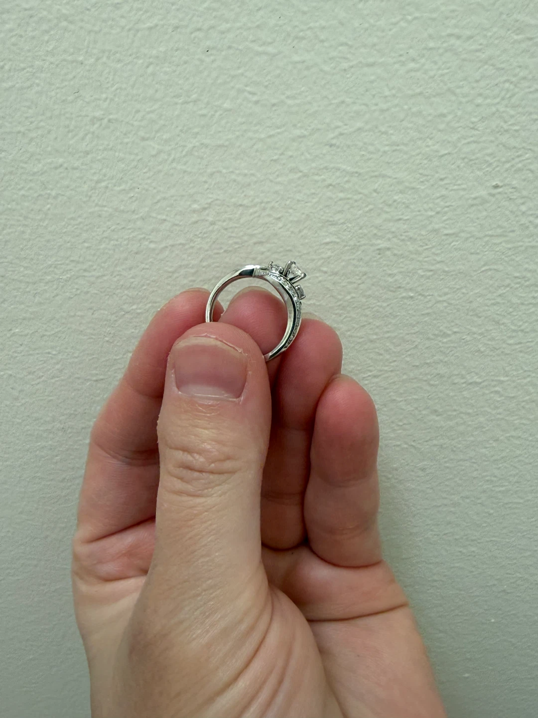 White Gold Diamond Engagement Ring - photo 3