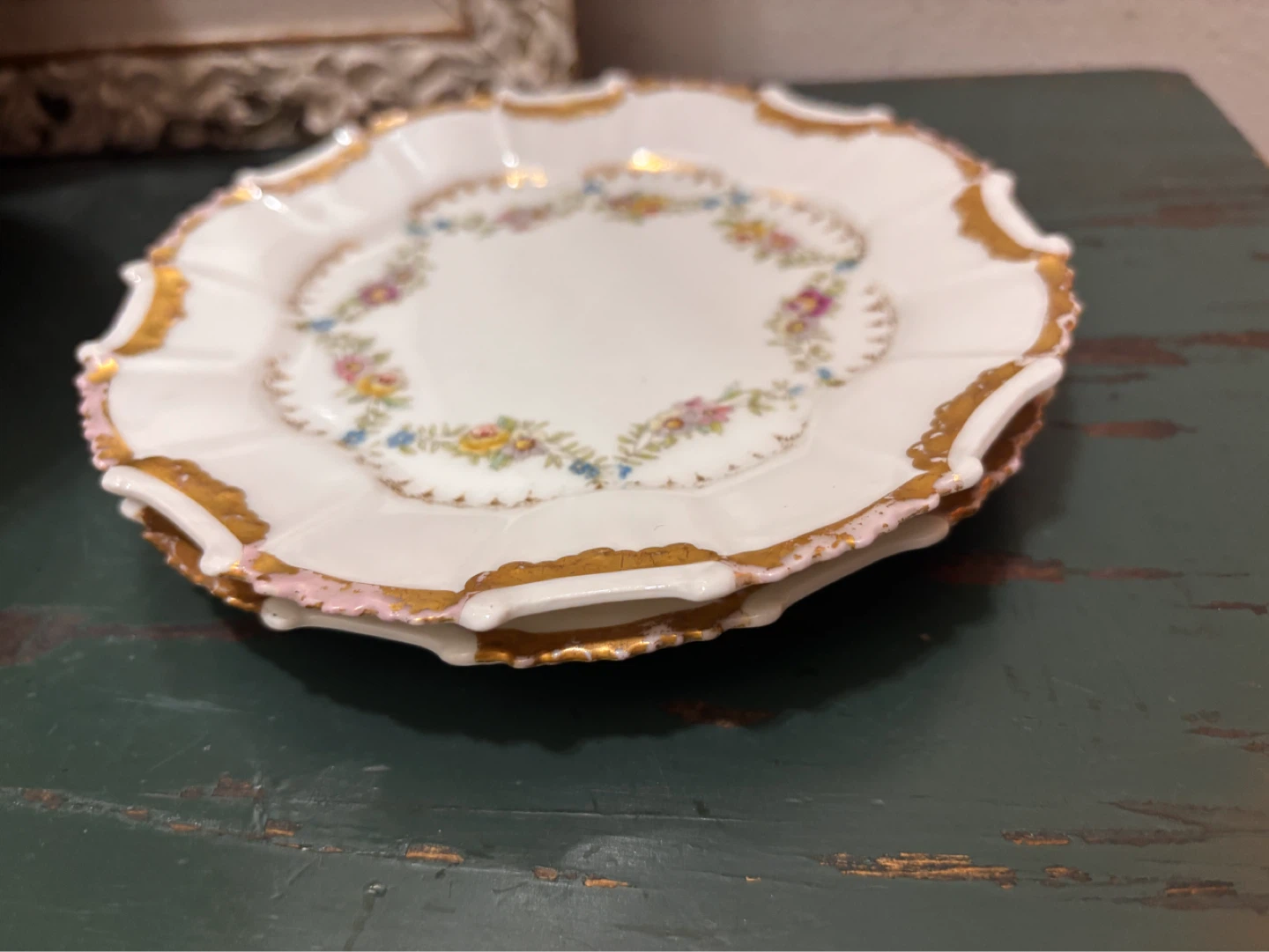 T&V LIMOGES Hand-Painted Floral & Gold Trim Dessert Plates - photo 3