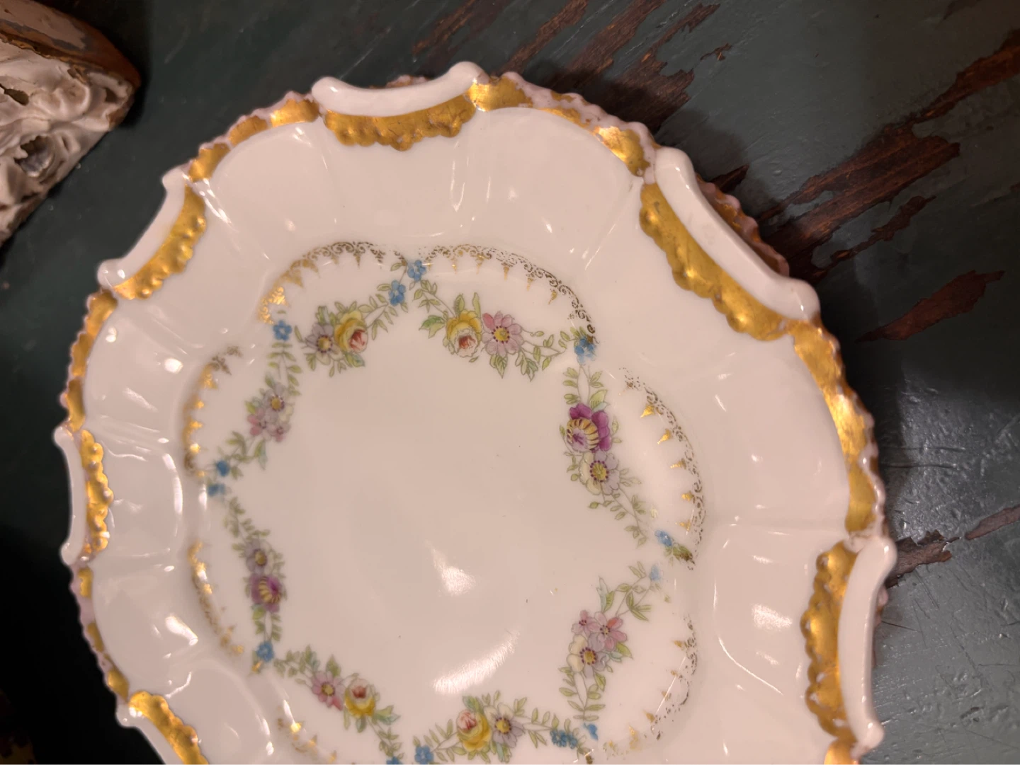 T&V LIMOGES Hand-Painted Floral & Gold Trim Dessert Plates - photo 2