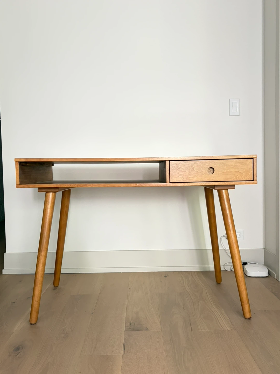 Mid-Century Modern Desk - Acacia - photo 2