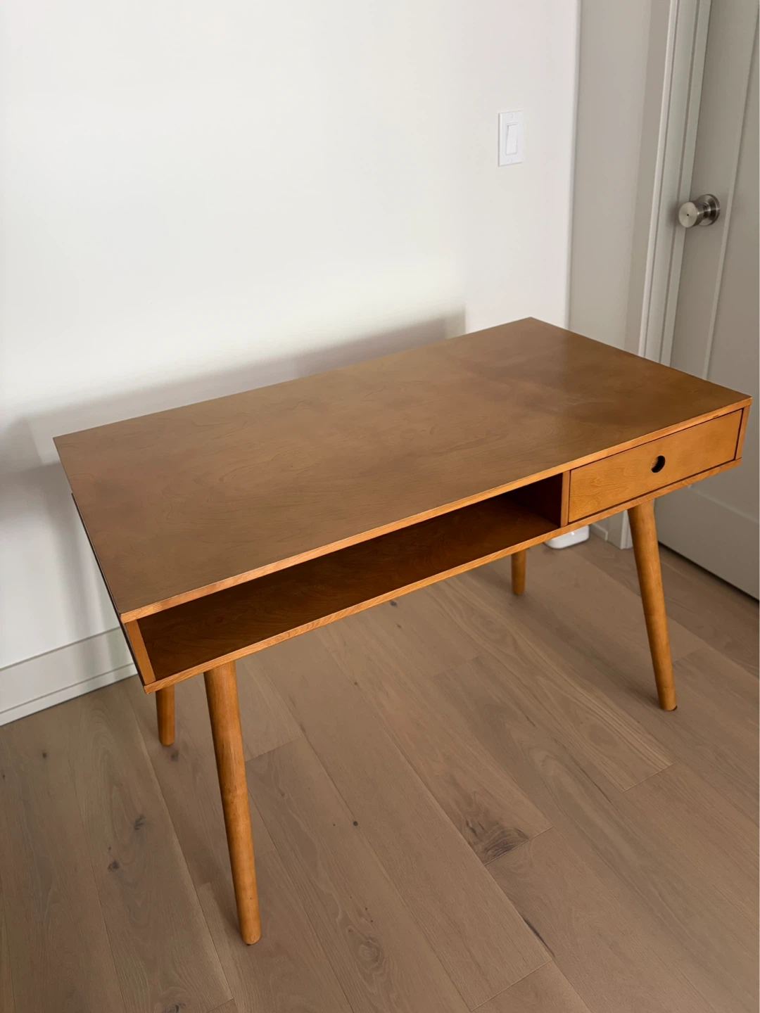 Mid-Century Modern Desk - Acacia - photo 4